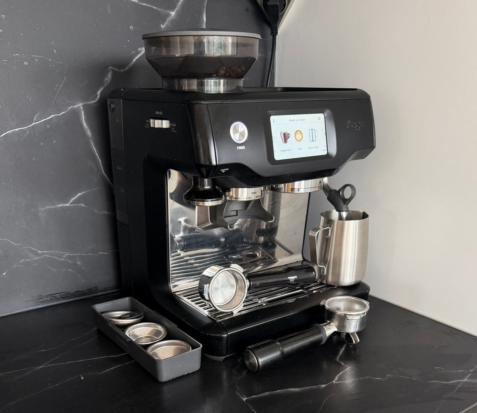 Sage Barista Touch EspressoMachine Black Truffle, Ophalen of Verzenden, Zo goed als nieuw, Espresso apparaat