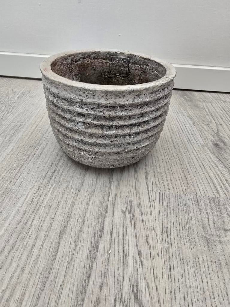 PTMD, Tuin en Terras, Bloempotten, Aardewerk, Minder dan 40 cm, Minder dan 25 cm, Rond, Ophalen