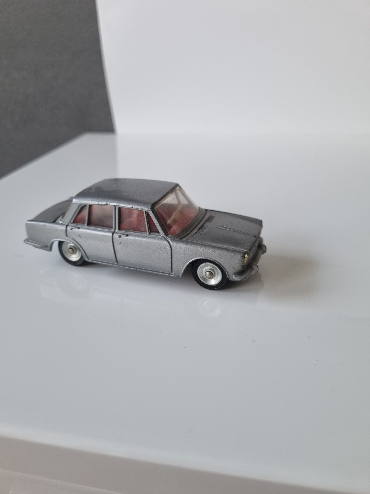 dinky toys, Ophalen of Verzenden, Gebruikt, Bus of Vrachtwagen, Overige merken