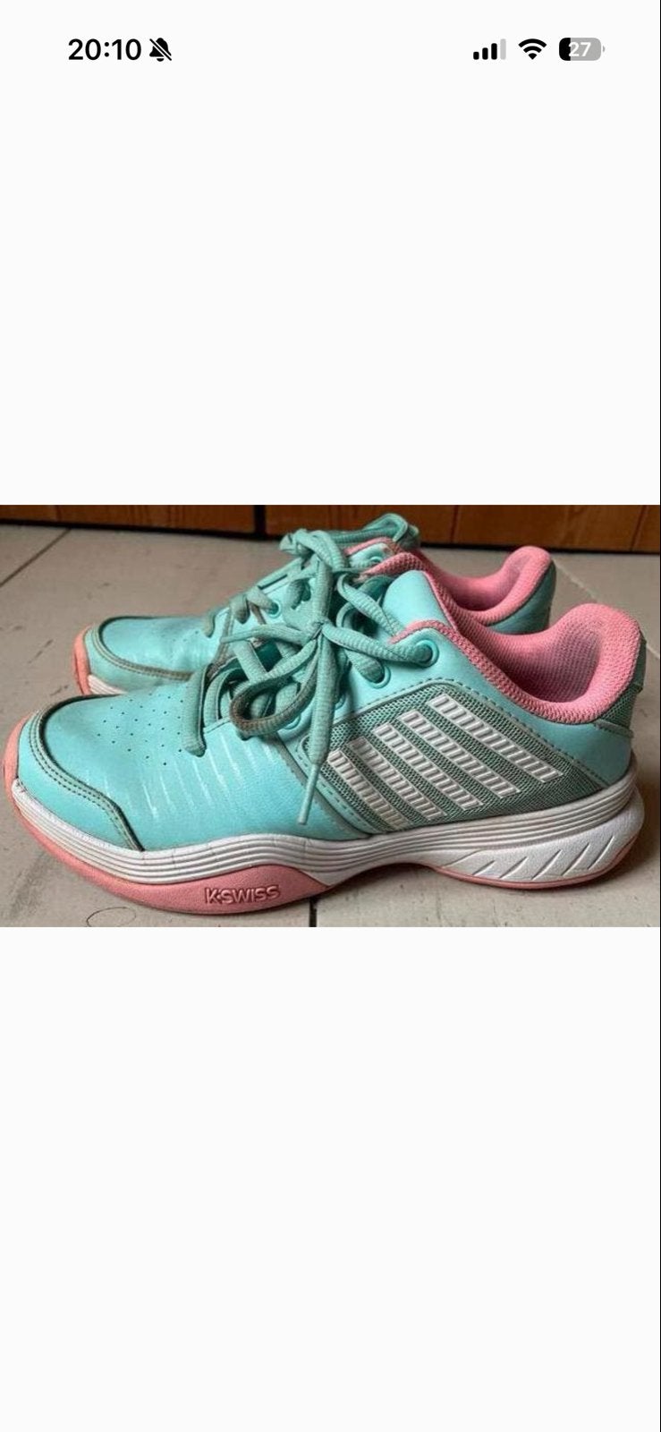 K-Swiss tennisschoenen maat 39 - Zo goed als nieuw, Ophalen of Verzenden, Zo goed als nieuw, Overige kleuren, Sportschoenen