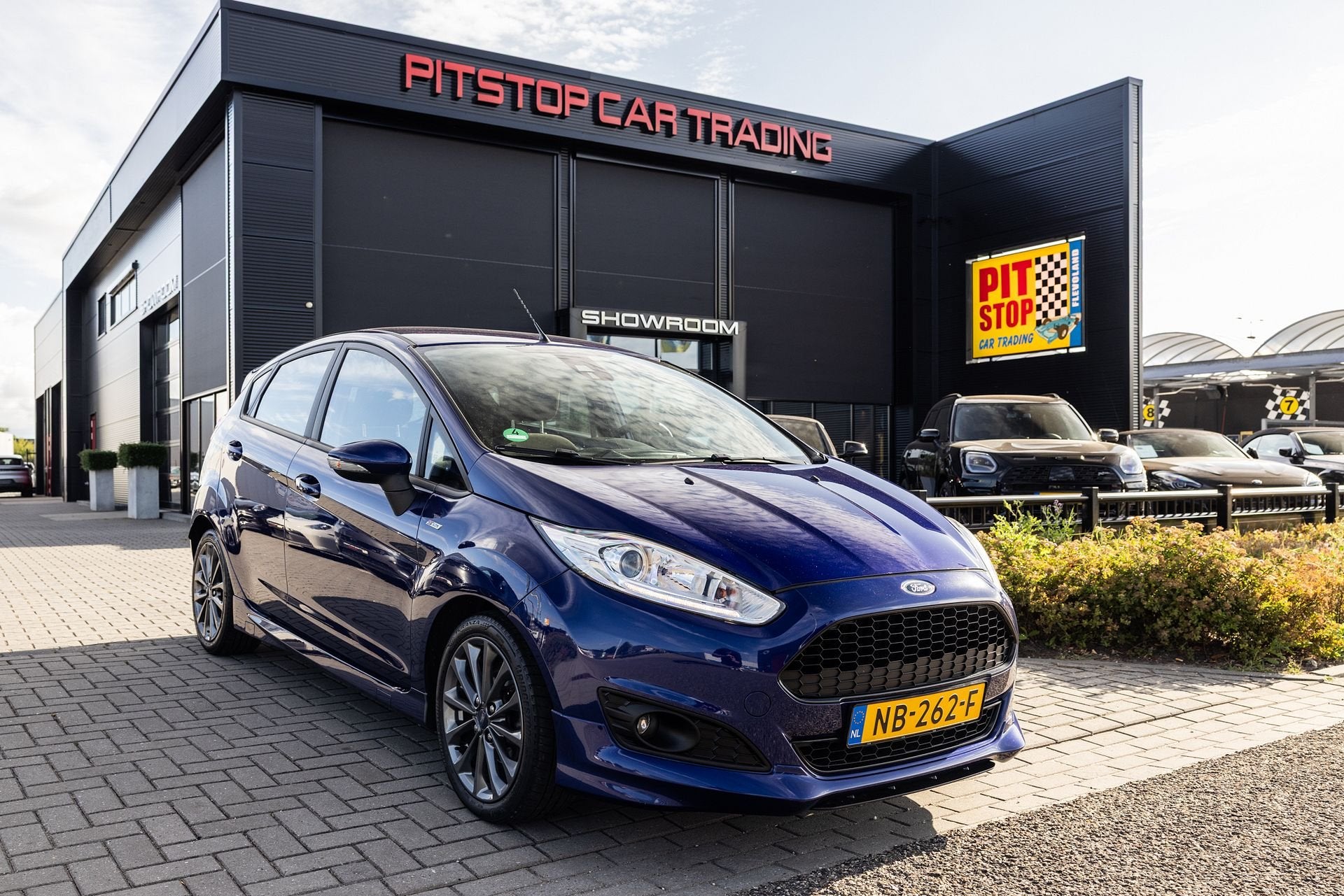 Ford Fiesta  101PK, ST-Line, Cruise, Navi, Dealer onderhoude, Zwart, Blauw, 100 pk, 23 km/l