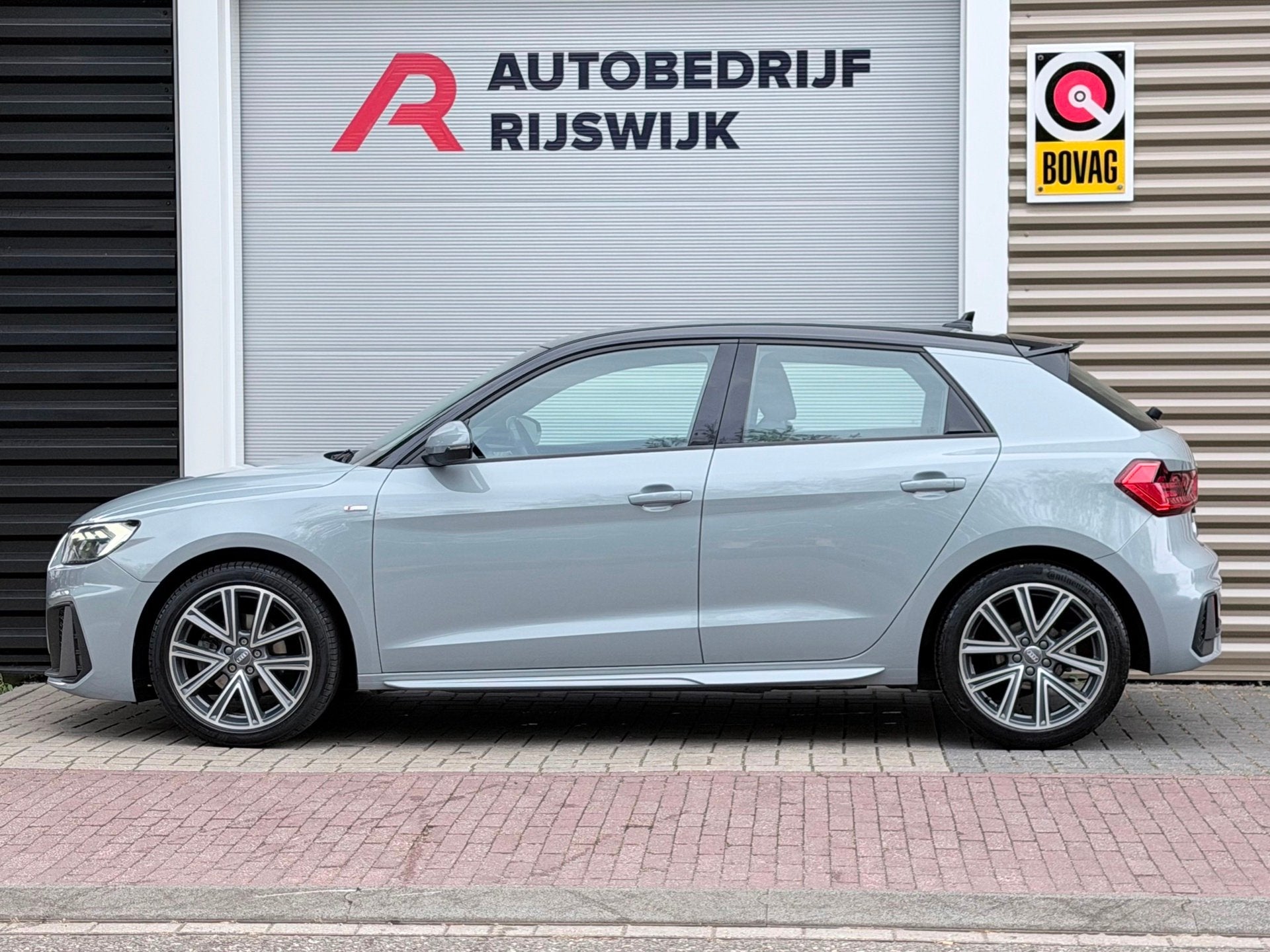 Audi A1 Sportback 30 TFSI Pro Line S AppleCarPlay/Xenon, Auto's, Audi, Euro 6, 49 €/maand, Origineel Nederlands, Bedrijf