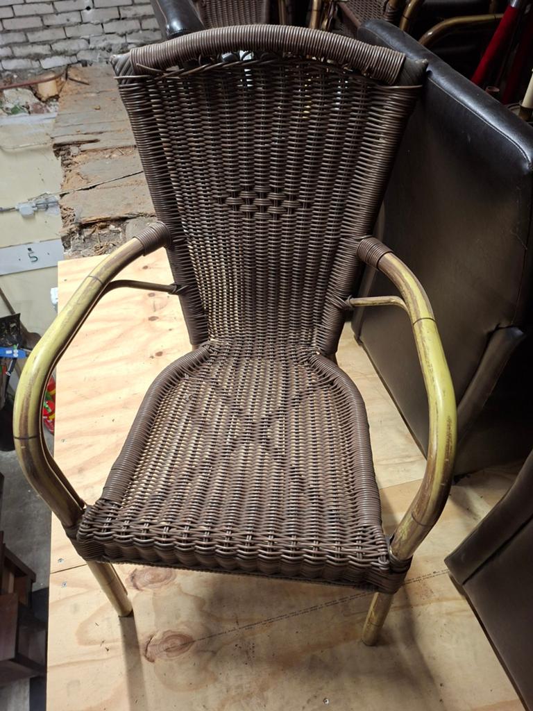 Partij rieten terrasstoelen., Tuin en Terras, Tuinstoelen, Gebruikt, Rotan, Ophalen