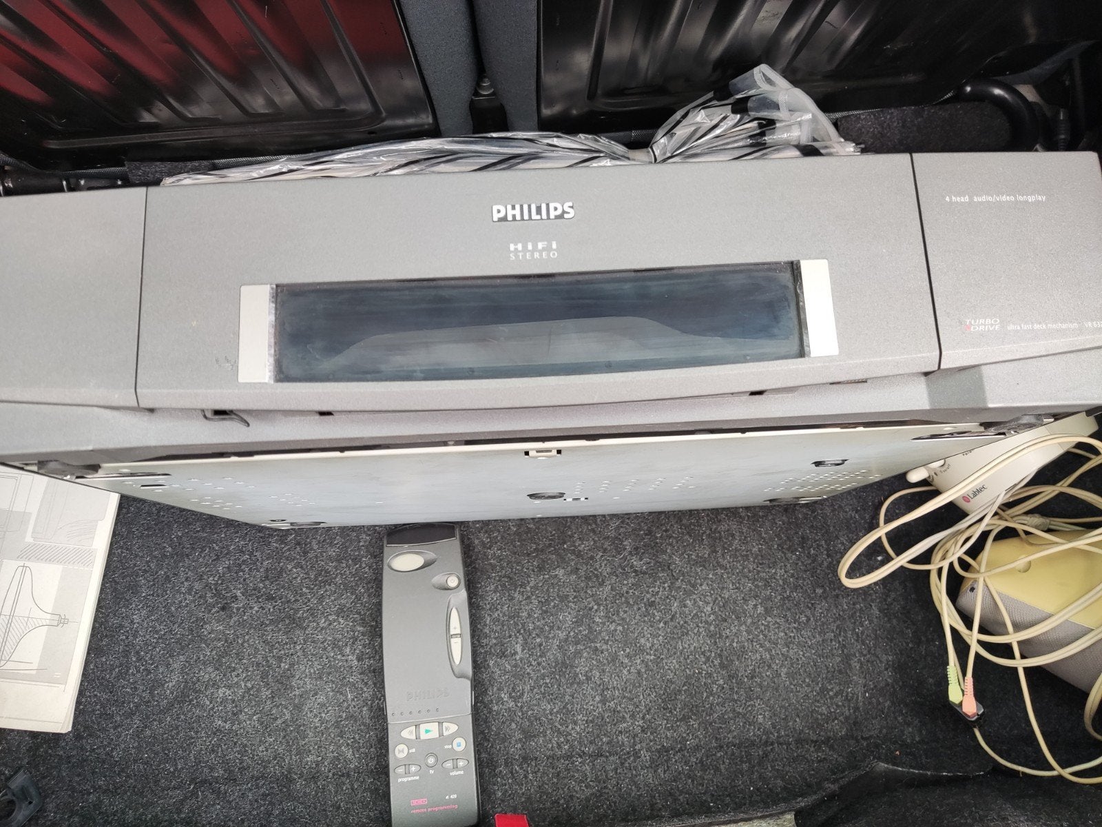 Philips VR632/01 VHS Recorder met scart - afstandsbediening, Audio, Tv en Foto, Videospelers, Ophalen