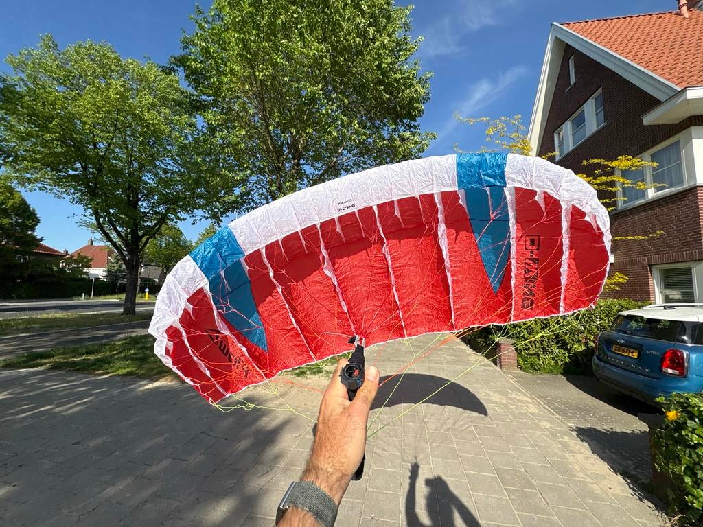 Flow D-Wing Parawing 4.2m2 - Z.g.a.n. - Perfect voor starter, Watersport en Boten, Wingsurfen, Ophalen of Verzenden, Zo goed als nieuw