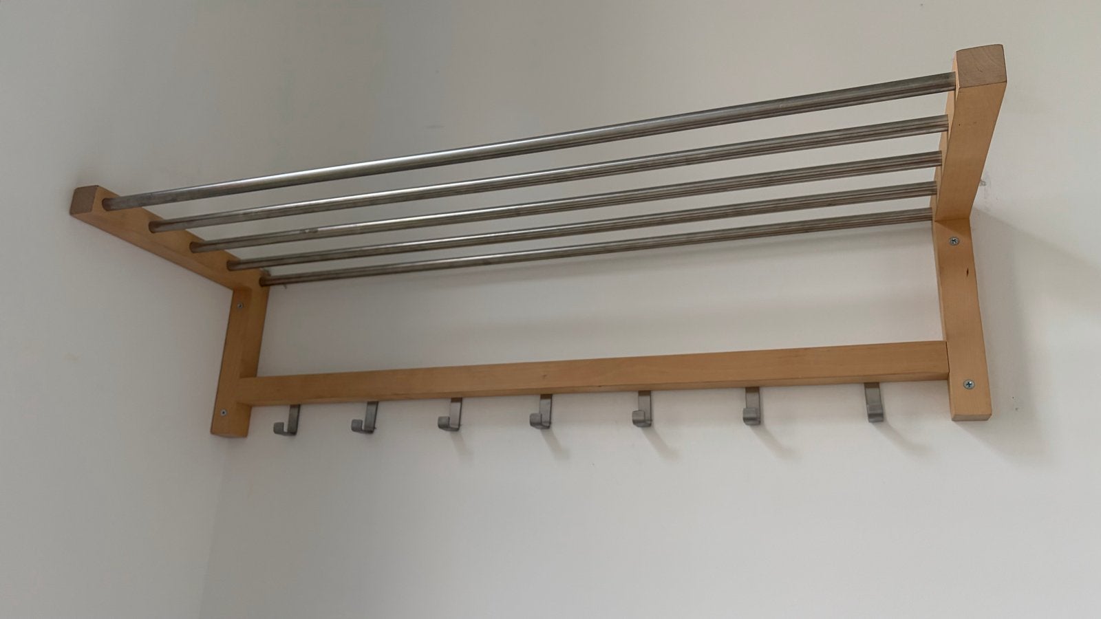 IKEA TJUSIG Birch Coat Rack & Hat Shelf – 7 Hooks, Gebruikt, Minder dan 100 cm, Hout, Ophalen