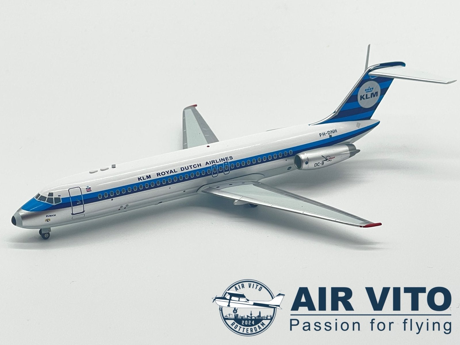 Douglas DC-9-32 KLM "City of Zurich" PH-DNH 1:200 Inflight, 2992jb, Schaalmodel, Ophalen of Verzenden, Operations@airvito.com