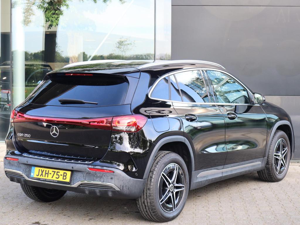 Mercedes-Benz EQA 250 AMG line, Auto's, Stof, Gebruikt, 190 pk, Zwart