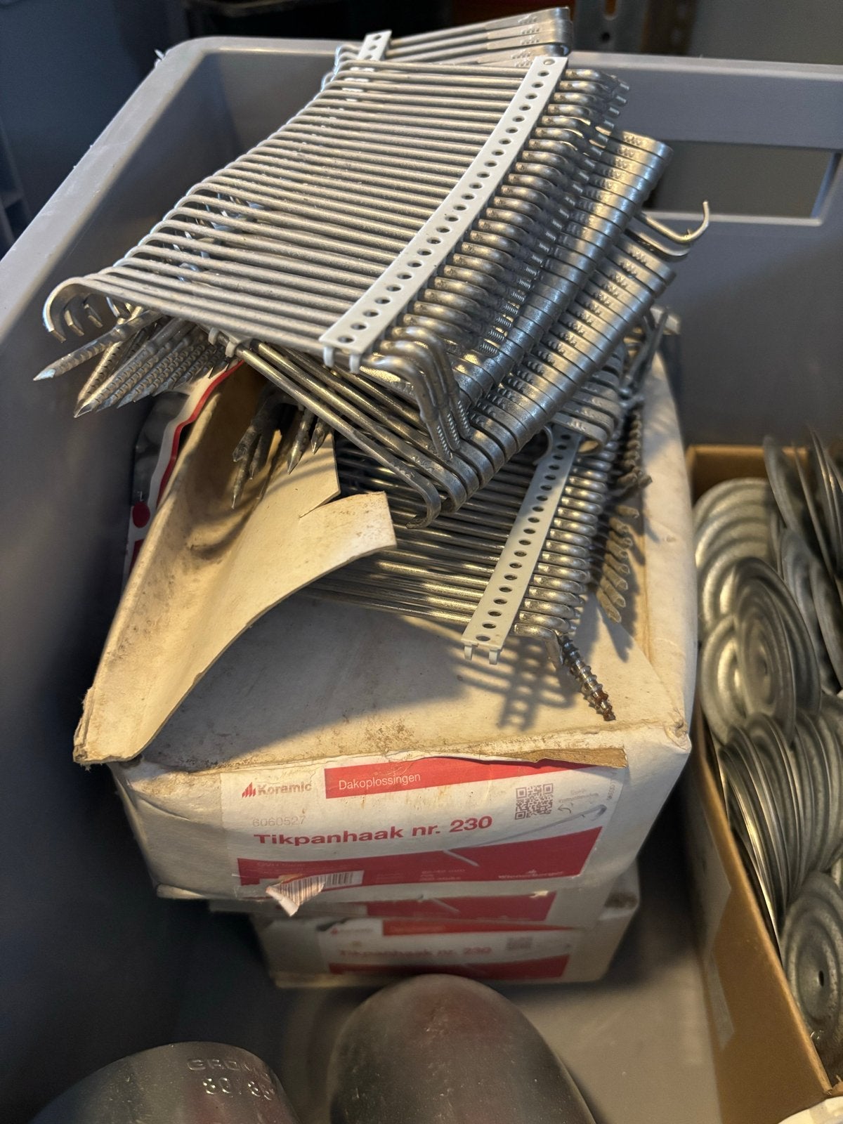3 Dozen Keramic Tikpanhaak nr. 230 RVS - a 200 stuks (x3), Ophalen, Overige typen, Nieuw, Minder dan 50 mm