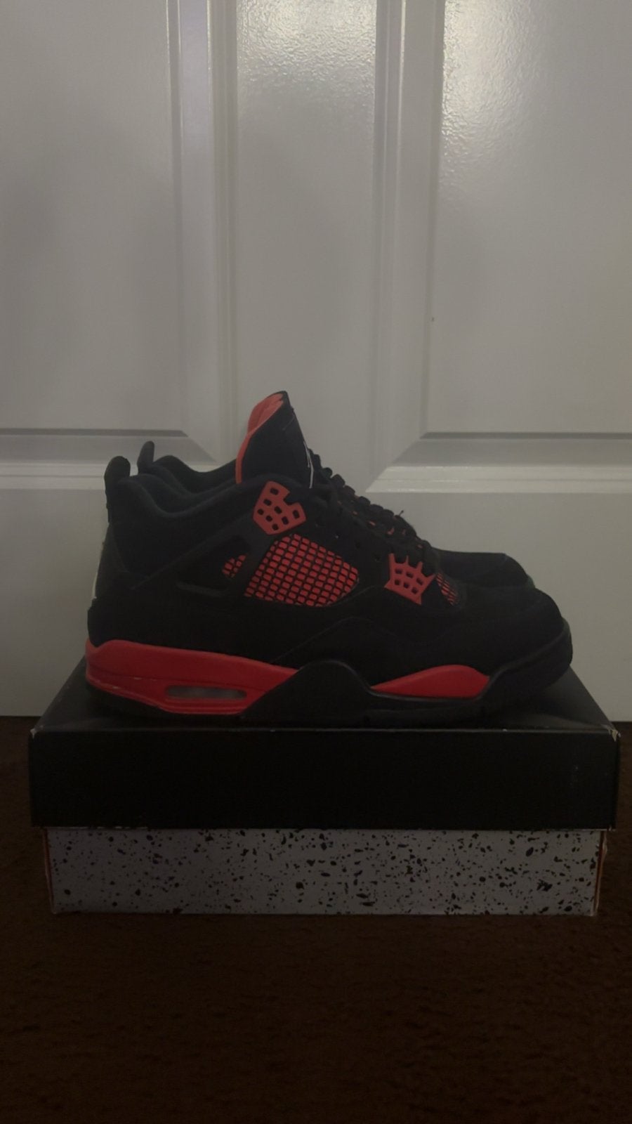 Jordan 4 Red Thunder Maat 43, Kleding | Heren, Schoenen, Ophalen of Verzenden, Zo goed als nieuw, Zwart, Sneakers of Gympen