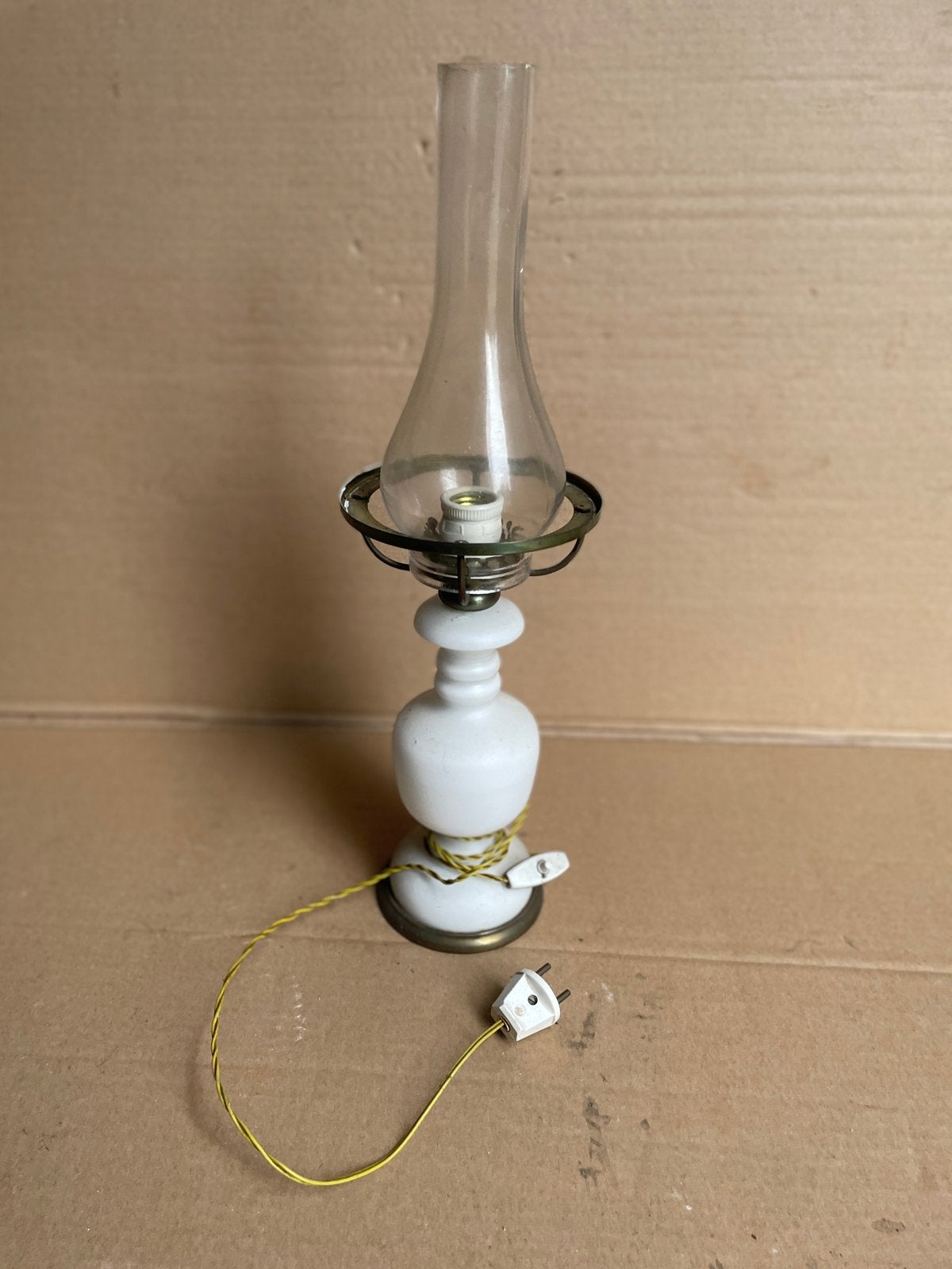 ANTIEKE TAFEL LAMP, Antiek en Kunst, Antiek | Lampen, Ophalen