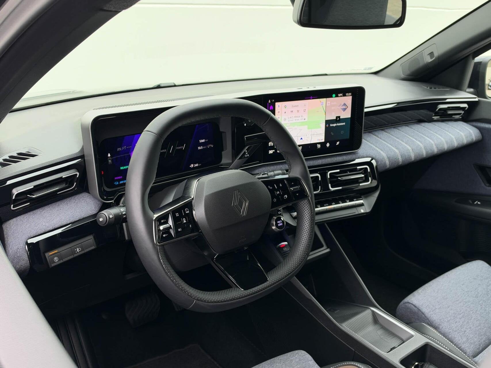 Renault 5 Urban Range Techno 40 kWh | Adaptive cruise | Pack, Auto's, Dealer onderhouden, Gebruikt, Zwart, Automatische klimaatregeling
