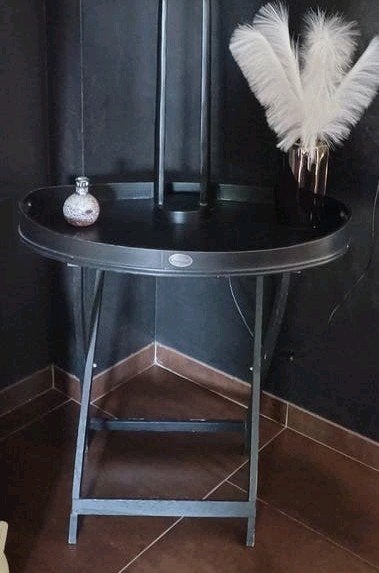 Riverdale bijzettafel / buttlertray, Ophalen, Gebruikt, Rond, 55 tot 75 cm