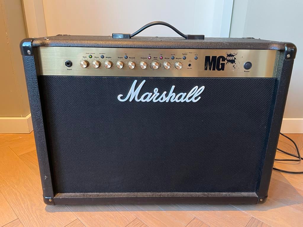 Marshall MG100FX gitaarversterker inclusief flightcase, Muziek en Instrumenten, Versterkers | Bas en Gitaar, Ophalen, Gebruikt