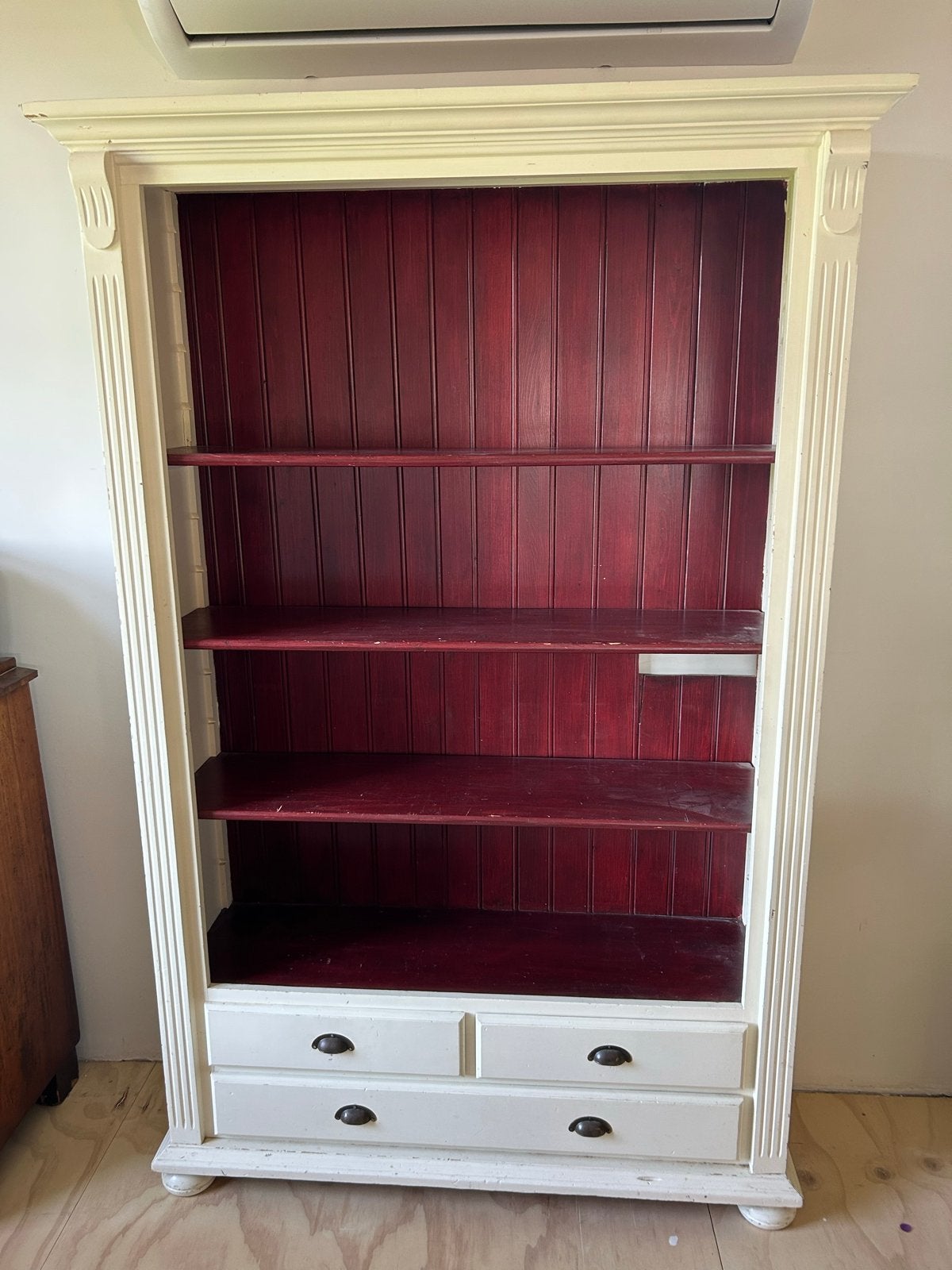 Klassieke boekenkast met lades en planken, Ophalen, Gebruikt, 100 tot 150 cm, Klassiek