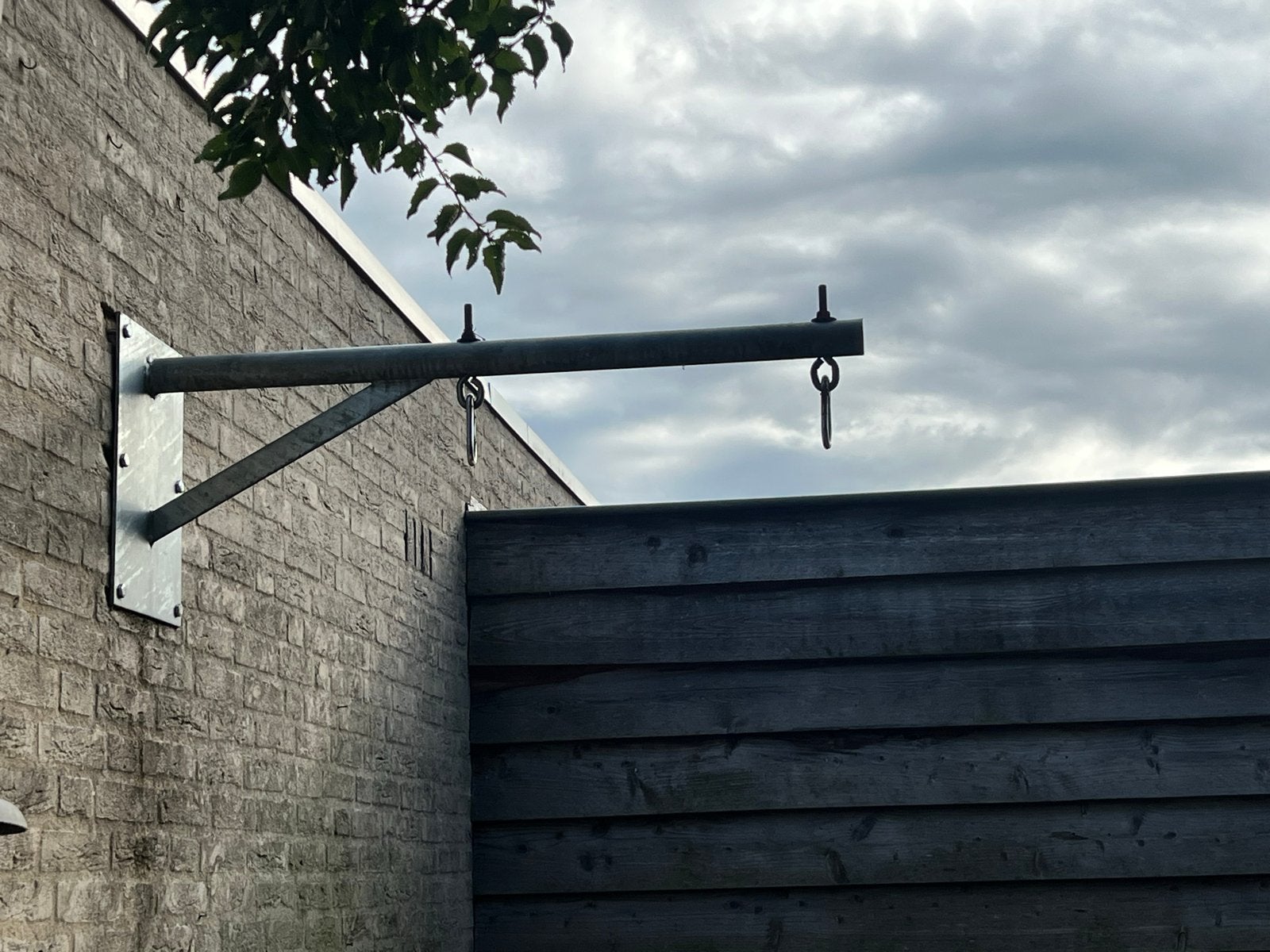 Muurbeugel voor schommel incl. bevestigingsbouten, Ophalen, Nieuw, Schommel, Aanbouwonderdeel