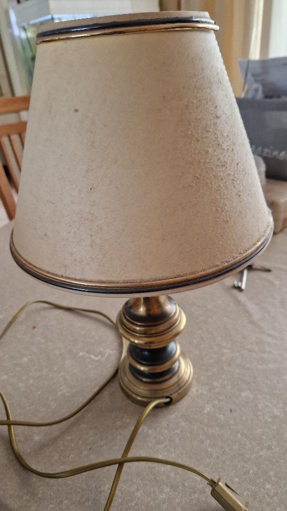 oma s koperen schemerlampje, Huis en Inrichting, Ophalen of Verzenden, Gebruikt, Glas, Minder dan 50 cm