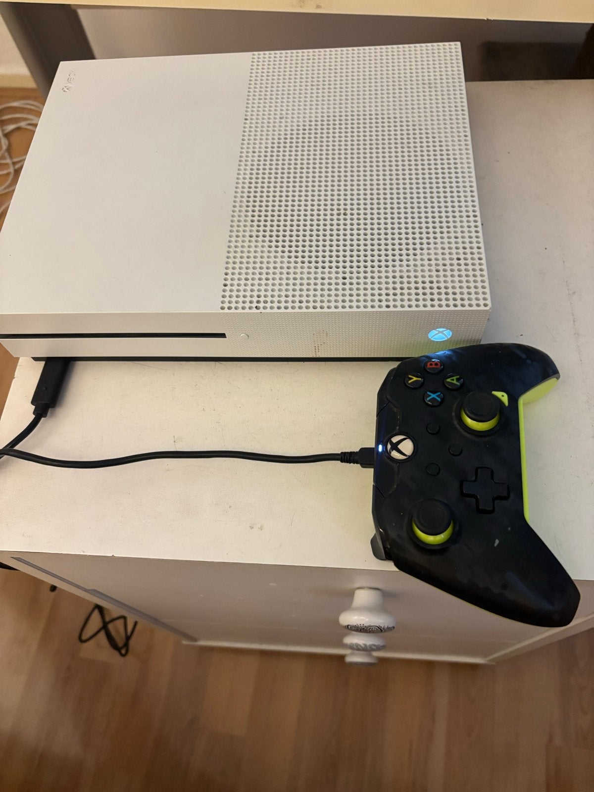 Xbox One S 500 GB met controller, Xbox One S, Ophalen of Verzenden, Met 1 controller, 500 GB