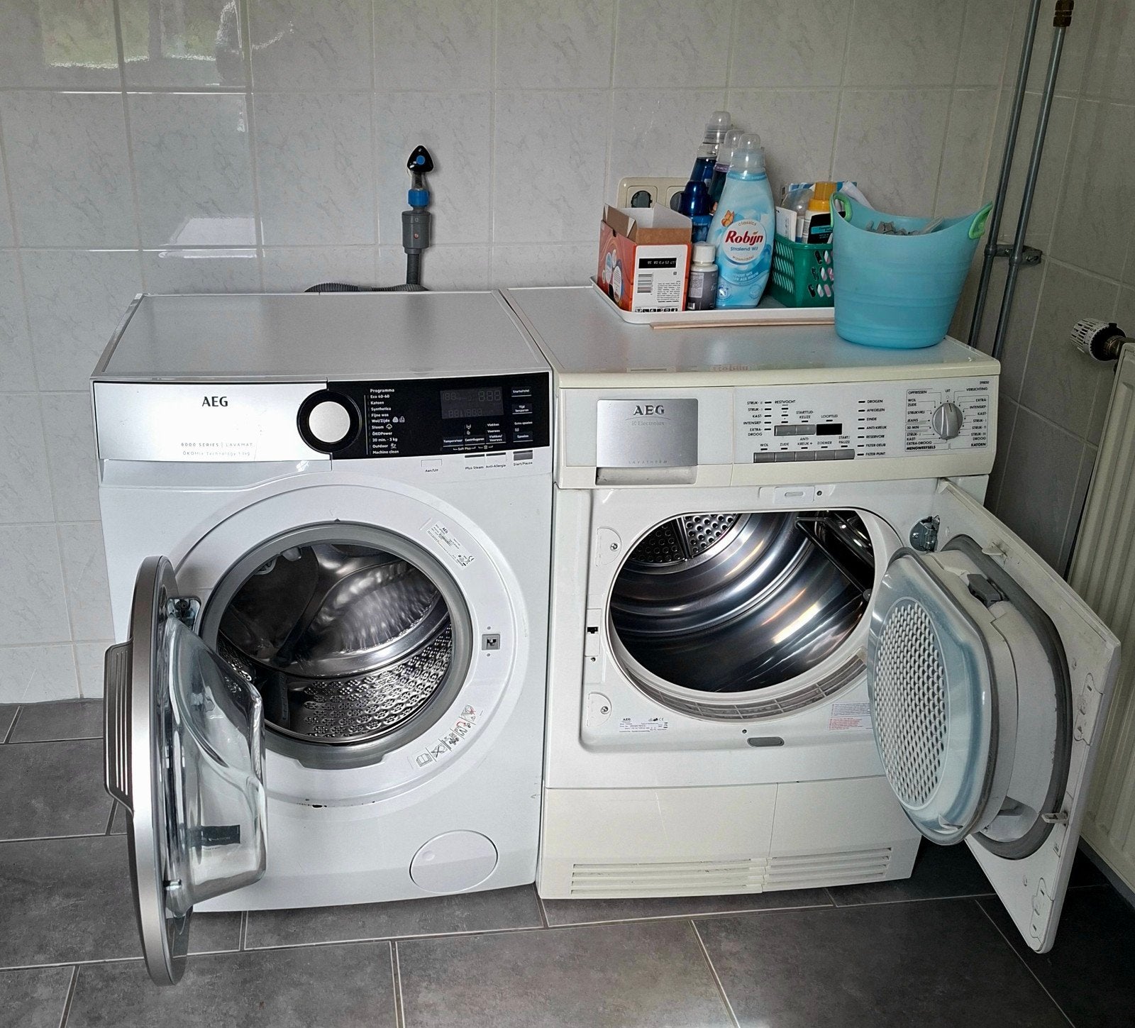 AEG Wasmachine en Droger, Ophalen, 1200 tot 1600 toeren, Gebruikt, 8 tot 10 kg
