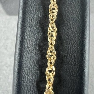 Gouden armband | 14K | 1,61gr | gedraaid | 410733, Ophalen, Zo goed als nieuw, Goud, Goud