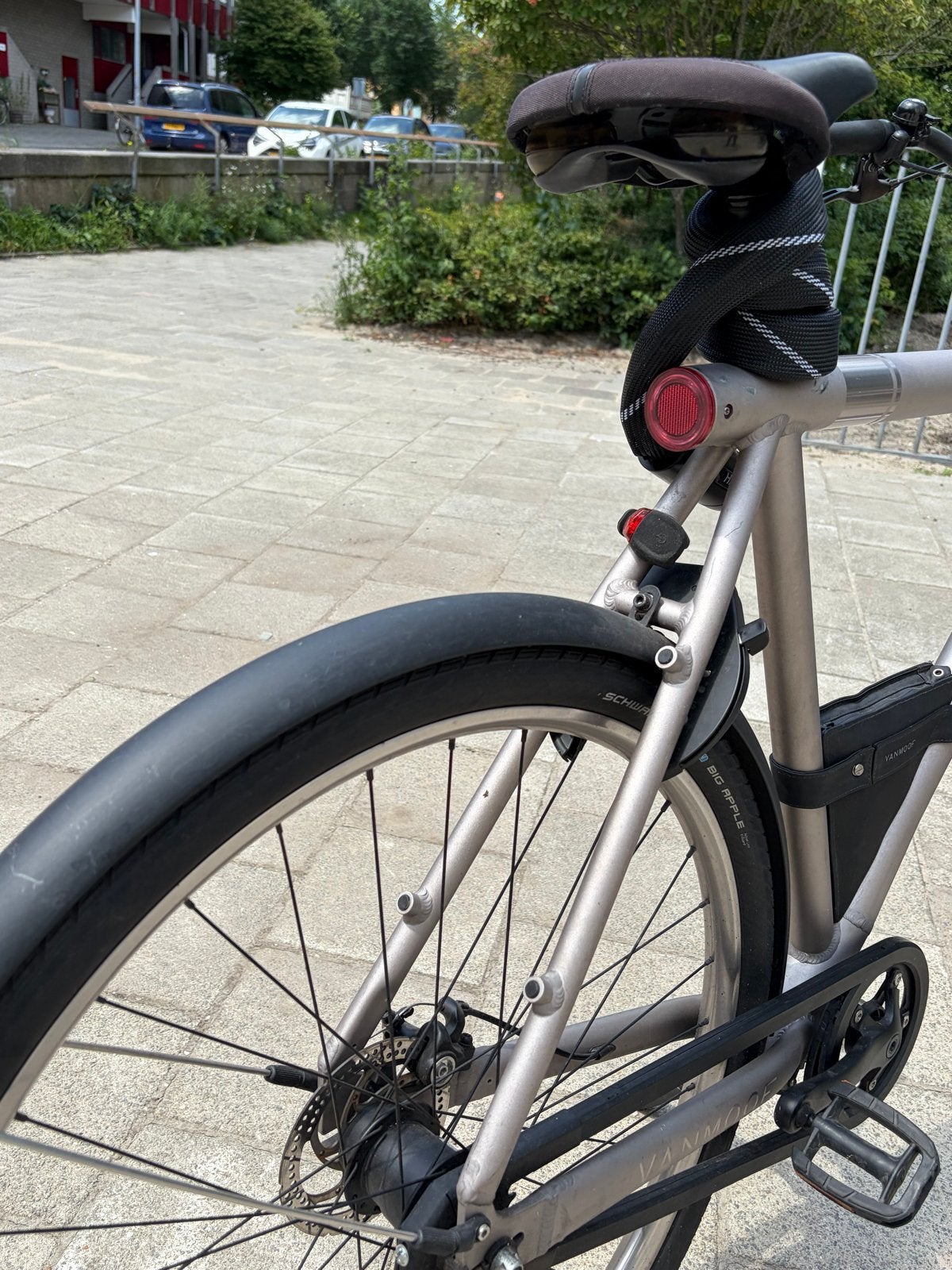 VanMoof S1 E-bike met voordrager - Zo goed als nieuw, Ophalen, Minder dan 30 km per accu, Gebruikt, Vanmoof
