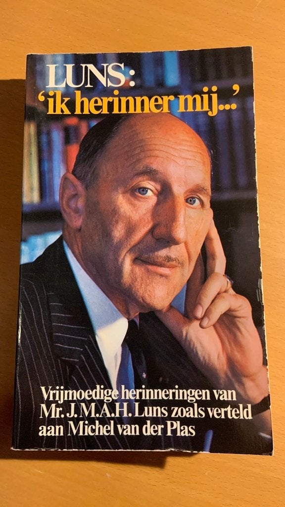 ‘Ik herinner mij…’ - J.M.A.H. Luns - Michel van der Plas, Ophalen of Verzenden, Zo goed als nieuw, Sport