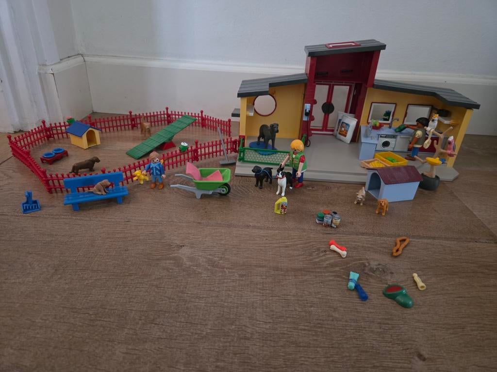 Playmobil 9275 Hondenpension compleet., Ophalen of Verzenden, Zo goed als nieuw, Complete set