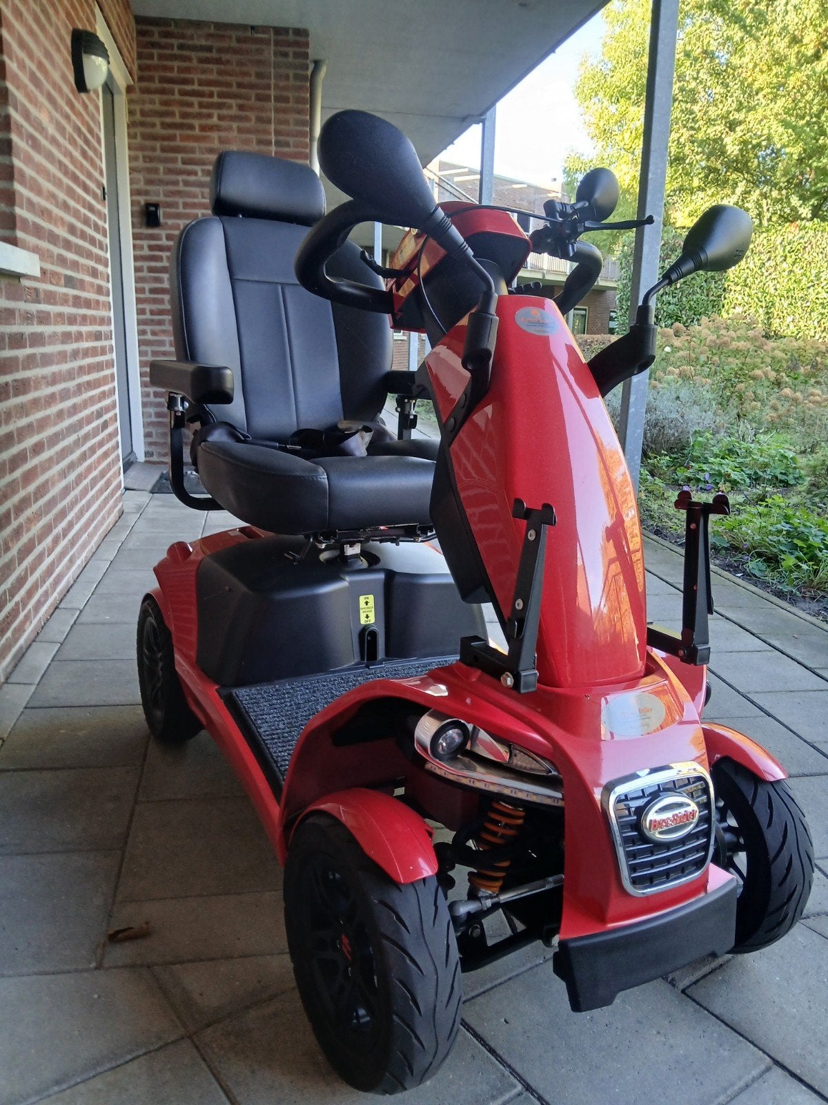 scootmobiel freerider, Ophalen, Zo goed als nieuw, 16 km/u of meer