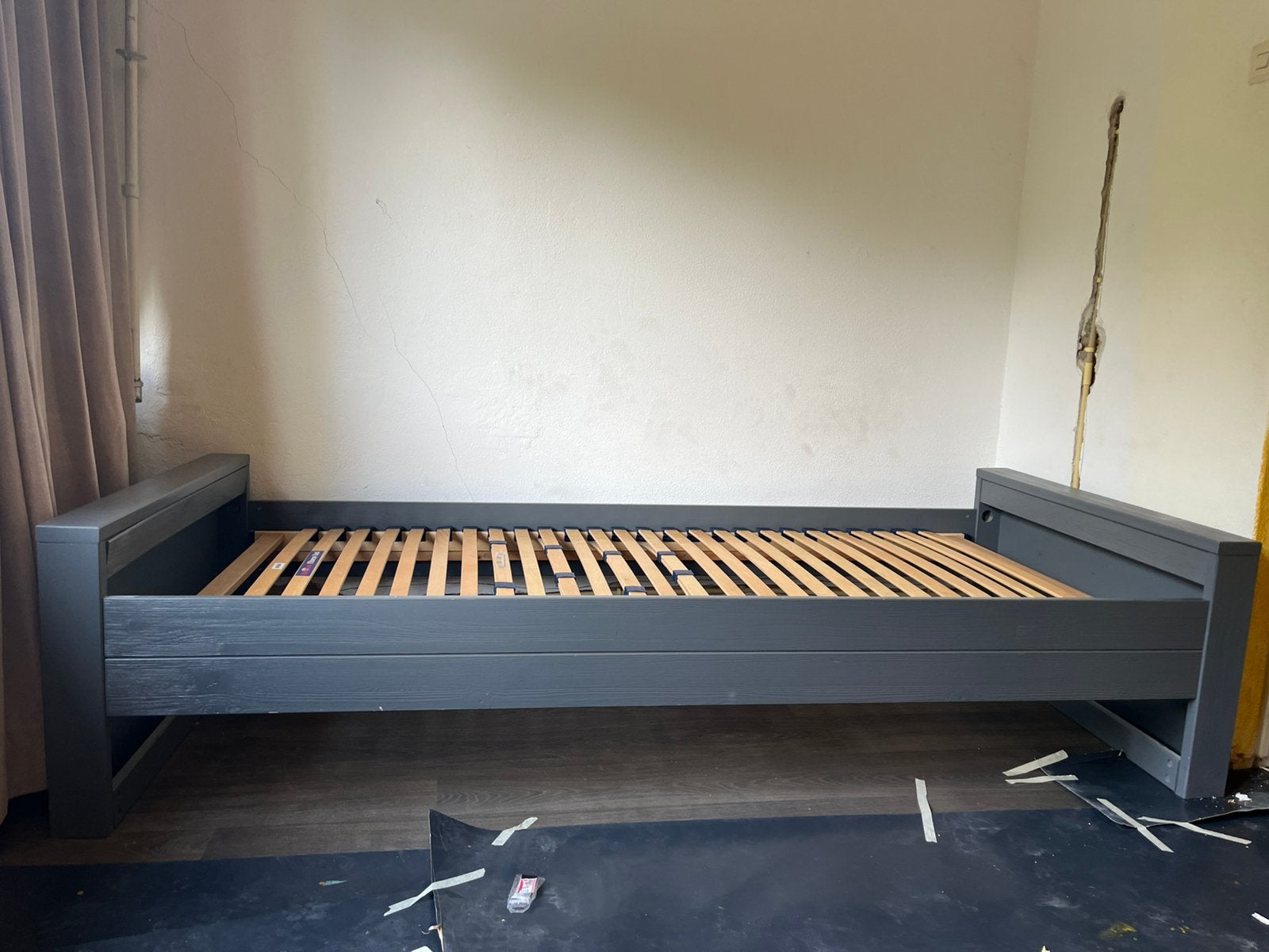 2x eenpersoonsbed, Ophalen, Gebruikt, 90 cm, Eenpersoons