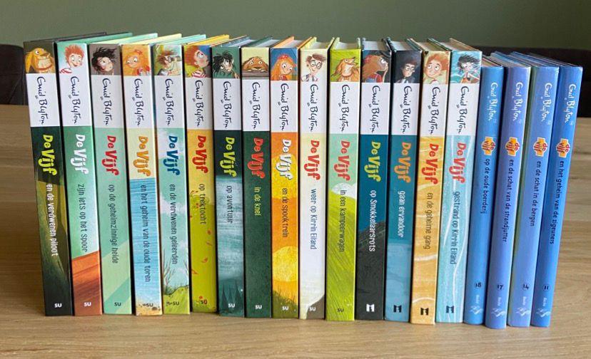 Zgan Bijna complete serie De Vijf boeken van Enid Blyton, Ophalen of Verzenden, Zo goed als nieuw, Fictie