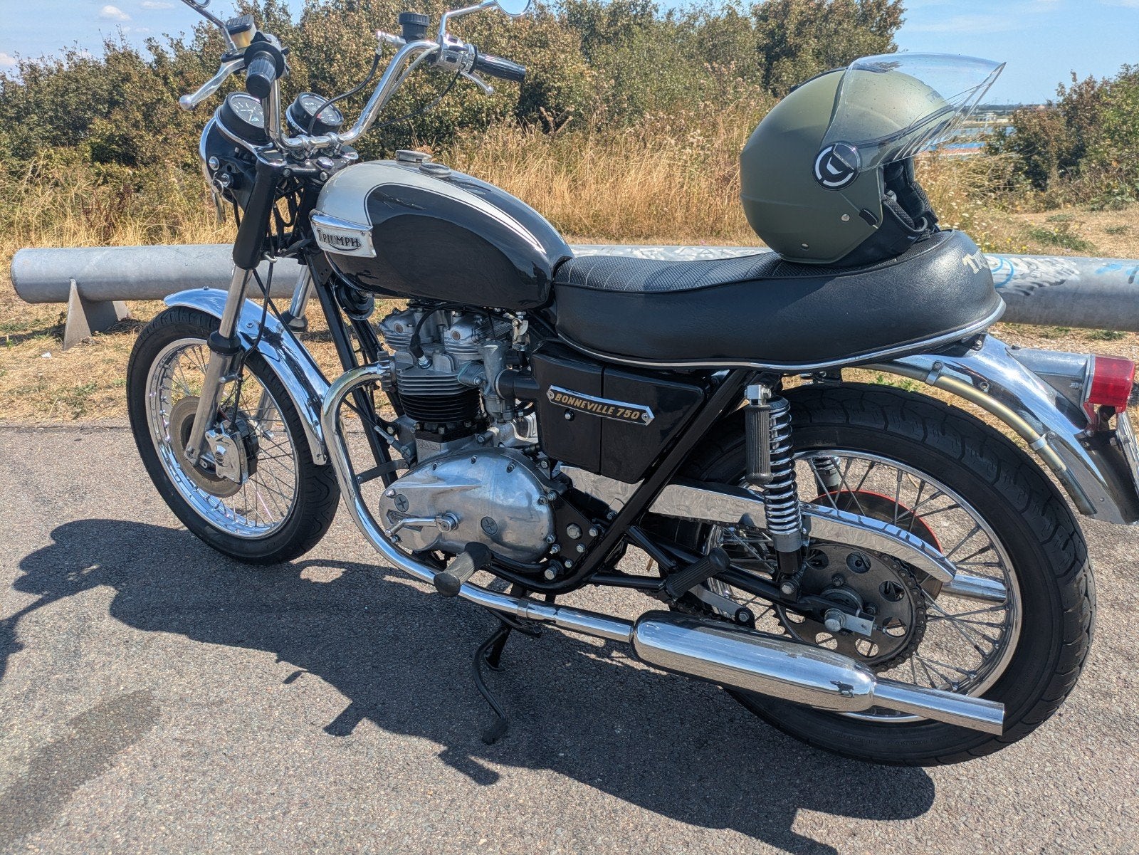 Triumph T140V Bonneville 750 uit 1976 in topstaat, Motoren, 2 cilinders, Naked bike