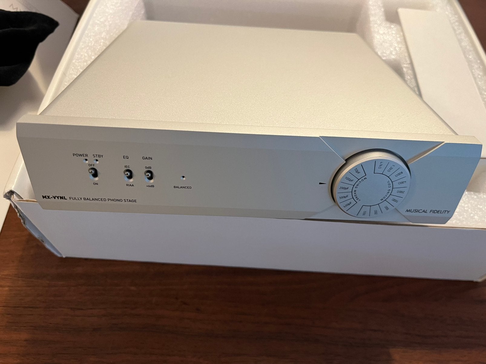 Musical Fidelity MX Vinyl phono-voorversterker, Verzenden, Zo goed als nieuw, 120 watt of meer, Overige merken
