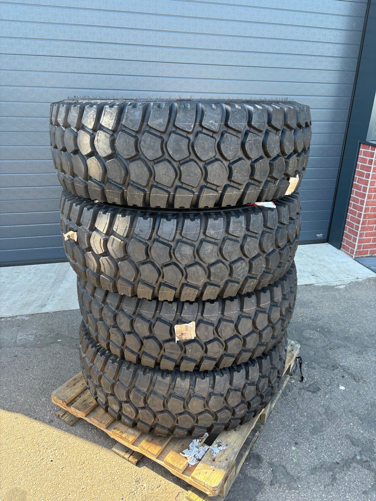 Nieuwe Michelin XZL 395/85 R20 banden 4stuks, Ophalen, Overige, Nieuw, All Season