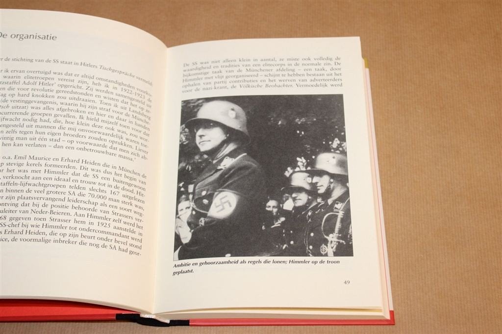 Himmler — Nazi-Biografie 1900-1945, Kopstukken WOII dl.4, Boeken, Ophalen of Verzenden, Tweede Wereldoorlog, Zo goed als nieuw