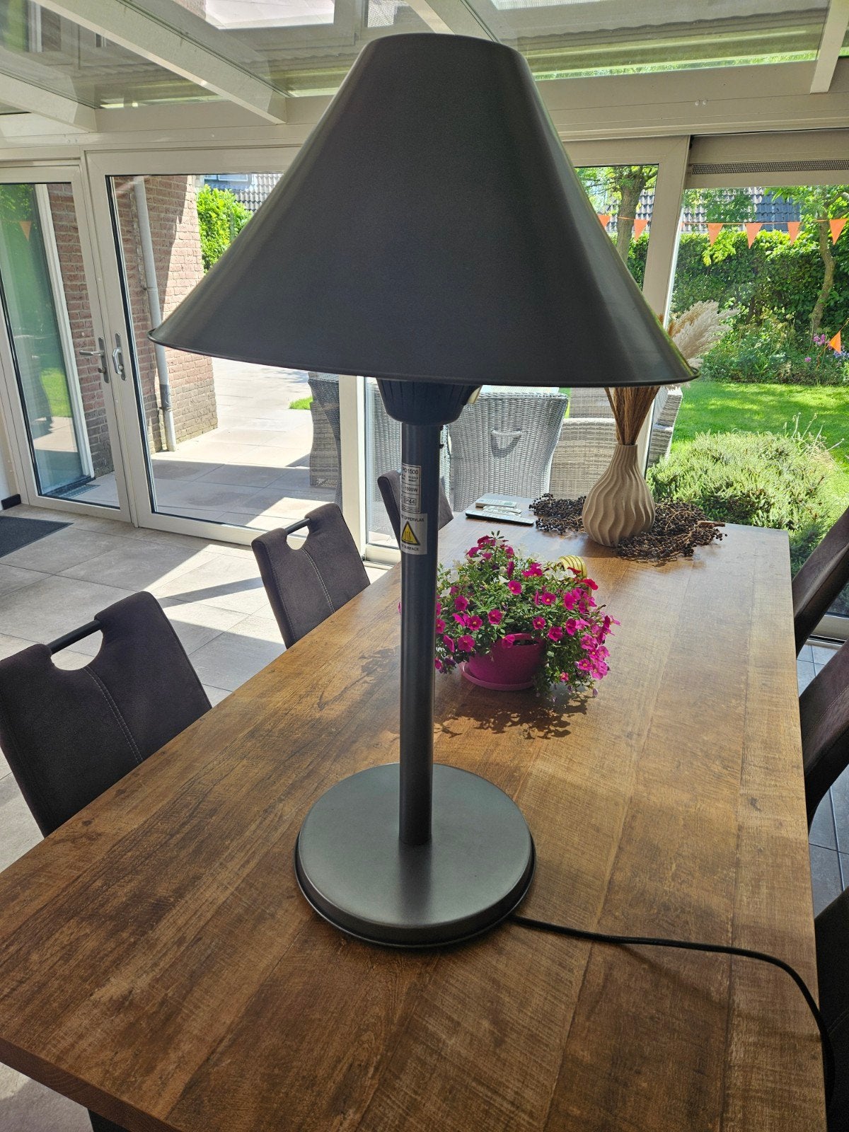Infrarood Tafelheater - Terrasverwarmer 220V Tuin, Ophalen of Verzenden, Zo goed als nieuw, Elektrisch, Vloer