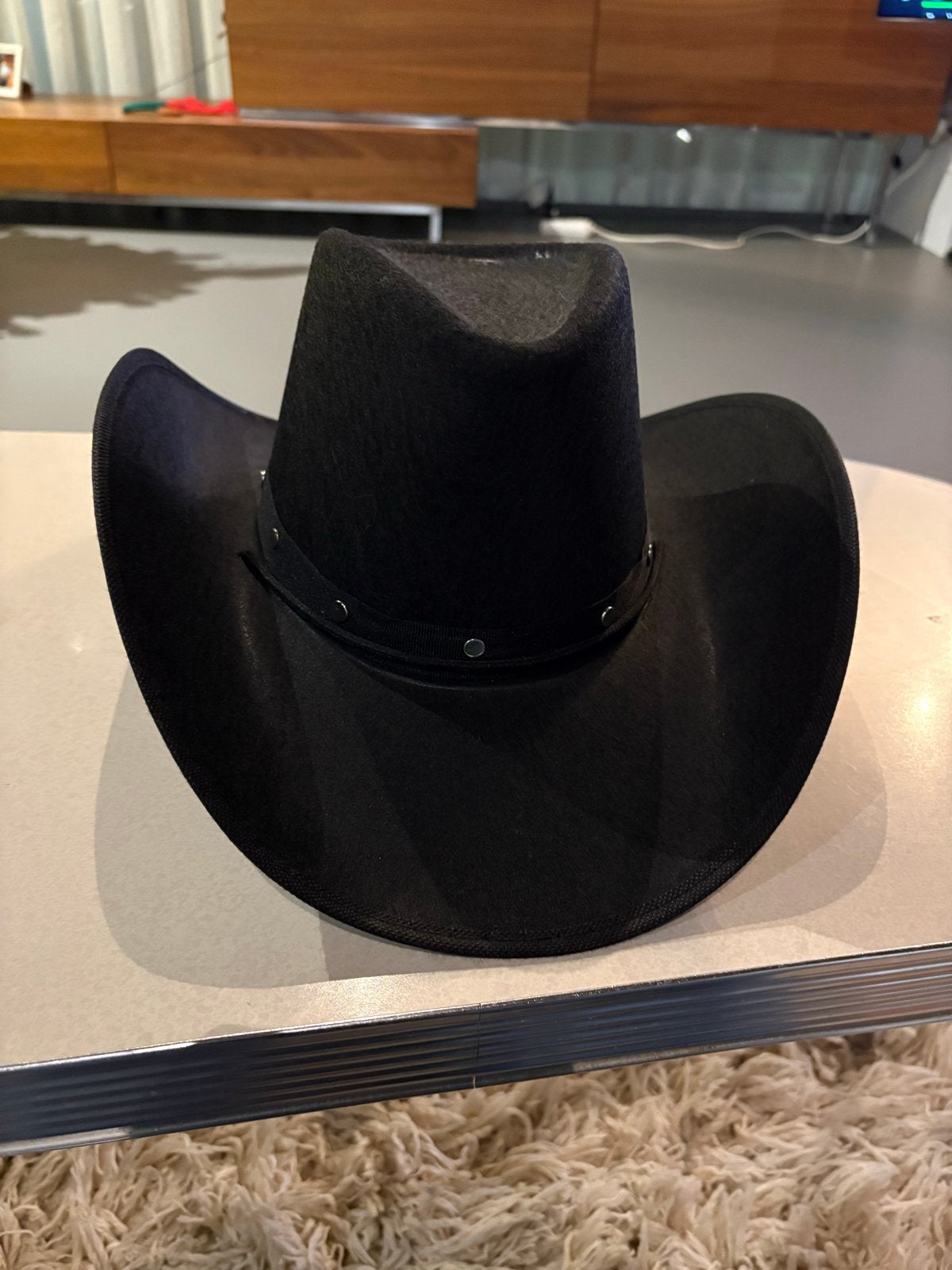 Nieuwe zwarte cowboyhoed, Kleding | Dames, Hoeden en Petten, Ophalen, Nieuw, One size fits all, Hoed