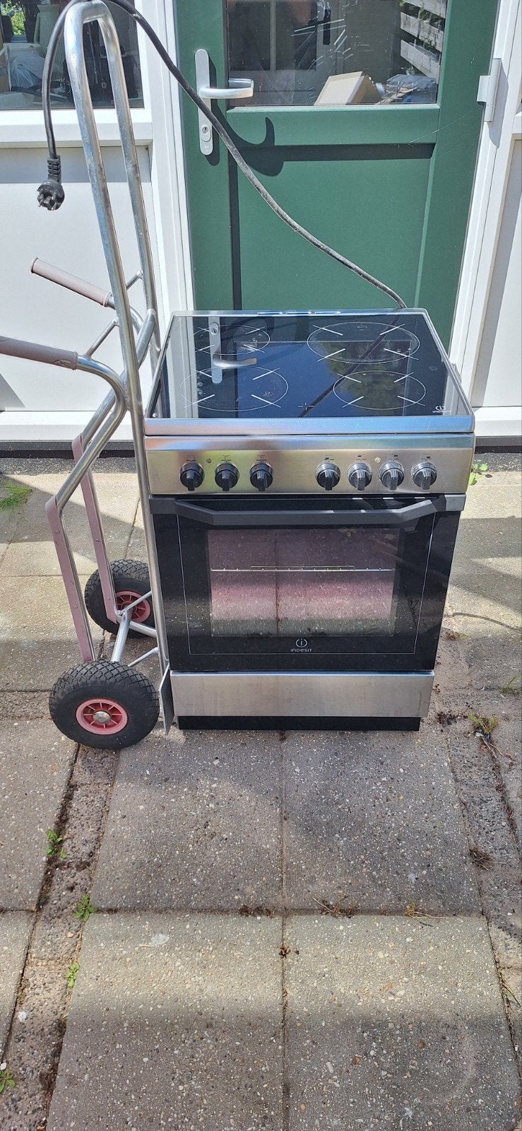 Indesit elektrisch fornuis 16VMH2A(X)/NL, Witgoed en Apparatuur, Fornuizen, Ophalen, Gebruikt, Hete lucht, 60 cm of meer