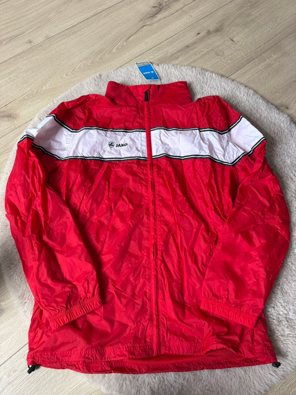 Jako rode regenjas maat M, Kleding | Heren, Ophalen of Verzenden, Nieuw