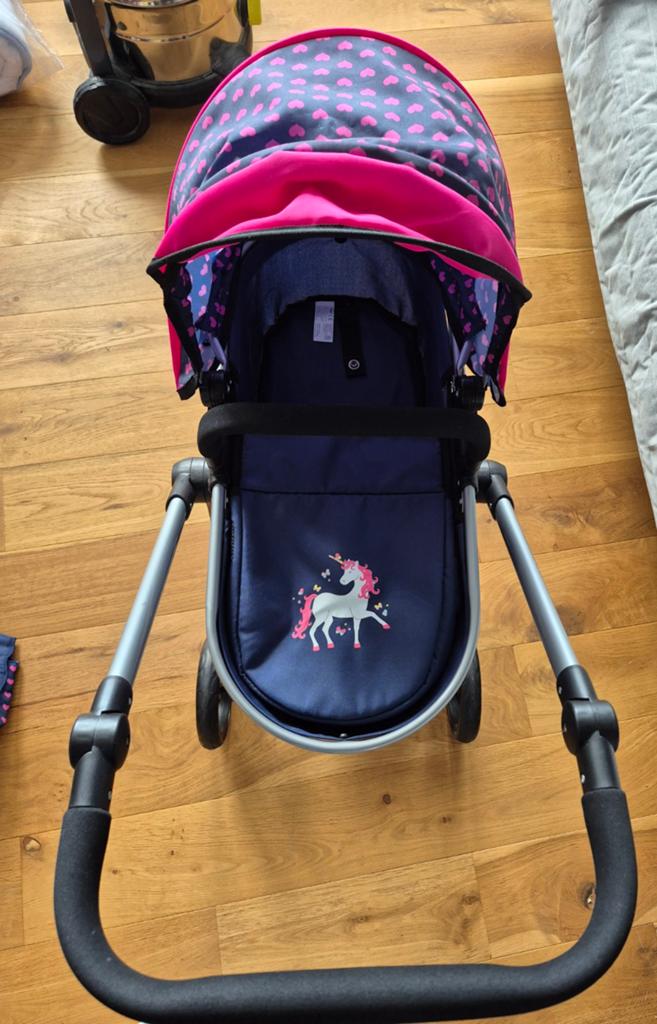 Bayer Design Poppenwagen en Autostoeltje - Zo goed als nieuw, Kinderen en Baby's, Speelgoed | Poppen, Ophalen, Zo goed als nieuw