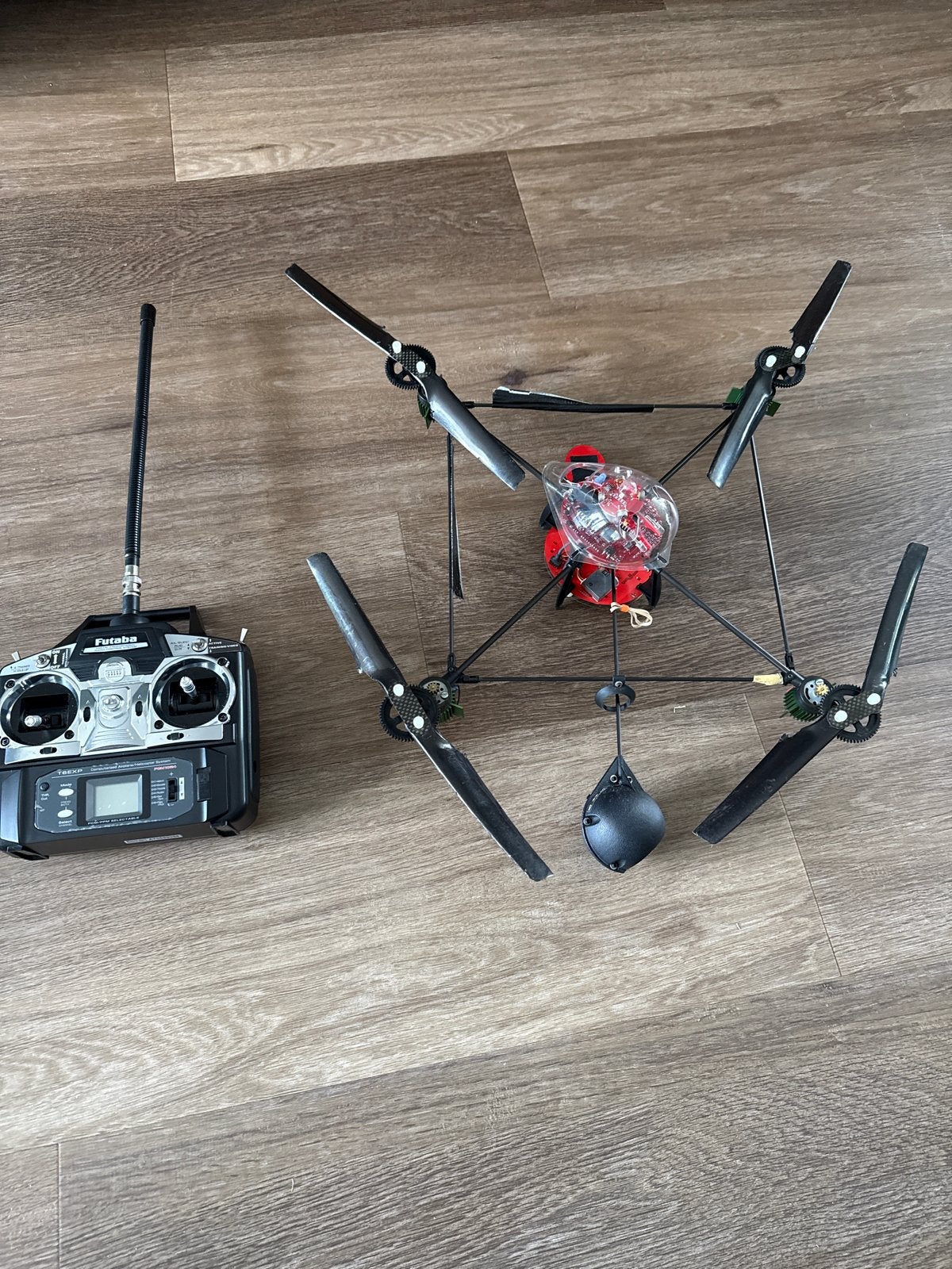 Quadrocopter met (web)cam en Futaba afstandsbediening, Gebruikt, Overige merken, Ophalen of Verzenden, First person view (FPV)