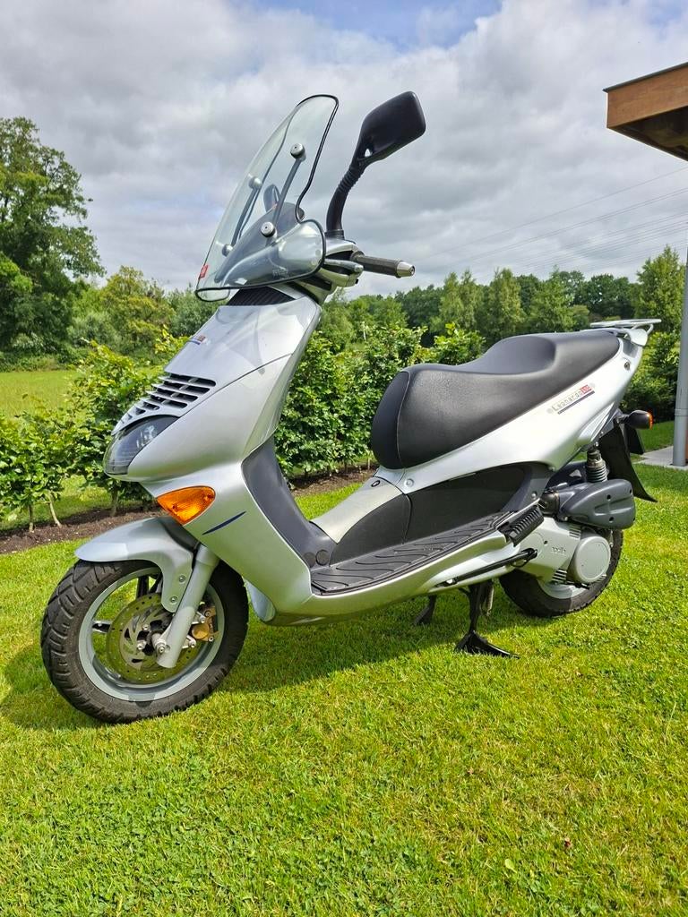 Aprilia leonardo 150cc 4t, Ophalen