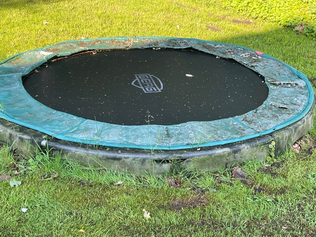 BERG Trampoline 240 cm rond gratis, Kinderen en Baby's, Speelgoed | Buiten | Trampolines, Ophalen, Gebruikt