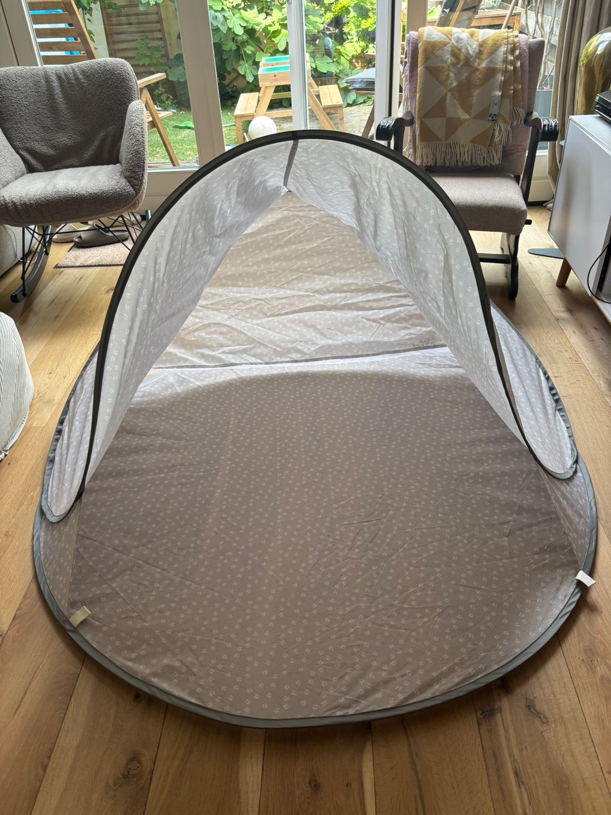 Pop up tent 7,50 euro vandaag ophalen Mrs. Ertha, Kinderen en Baby's, Speelgoed | Speeltenten, Ophalen, Zo goed als nieuw