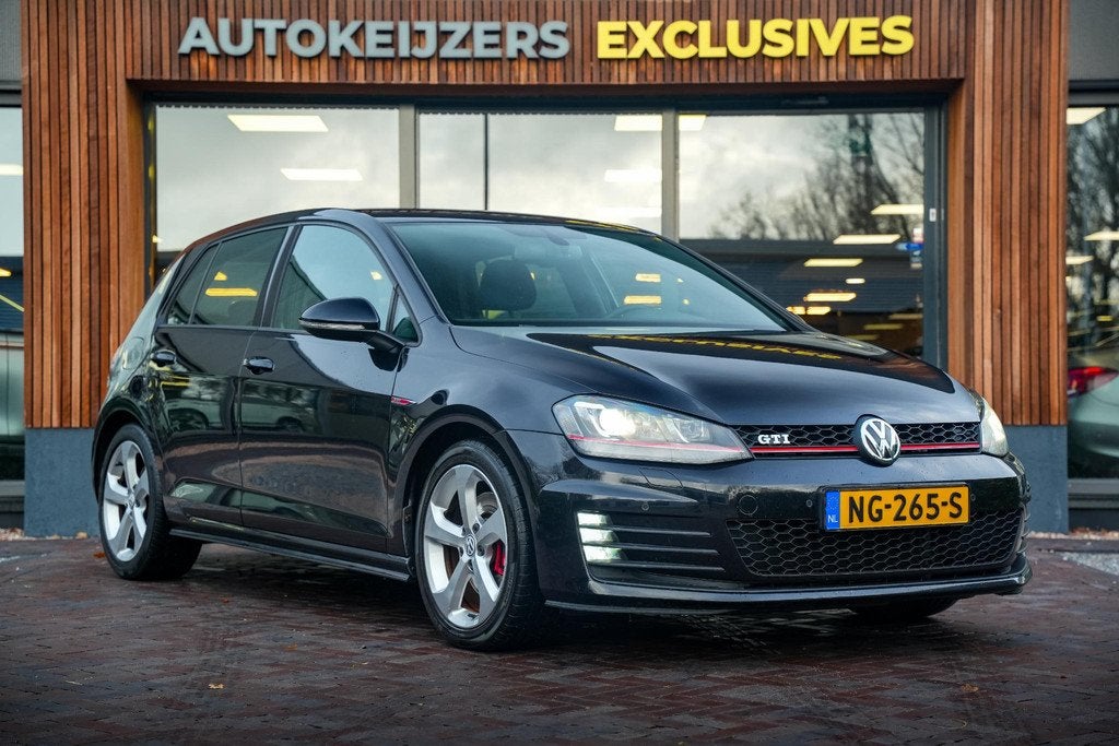 Volkswagen Golf 2.0 TSI GTI Navi Xenon Cruise Clima Stoelver, Auto's, Voorwielaandrijving, Stof, Gebruikt, 4 cilinders