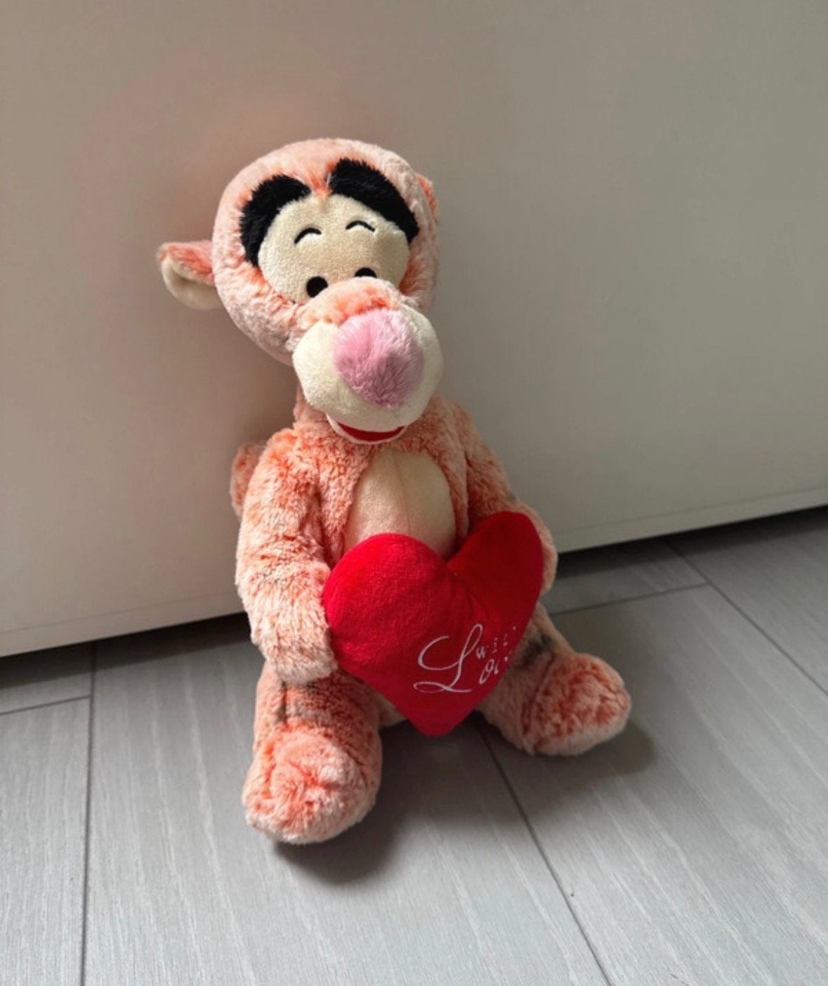 Tijgertje knuffel met hartje - Disney Winnie de Poeh, Kinderen en Baby's, Speelgoed | Knuffels en Pluche, Oranje, Disney, Ophalen of Verzenden