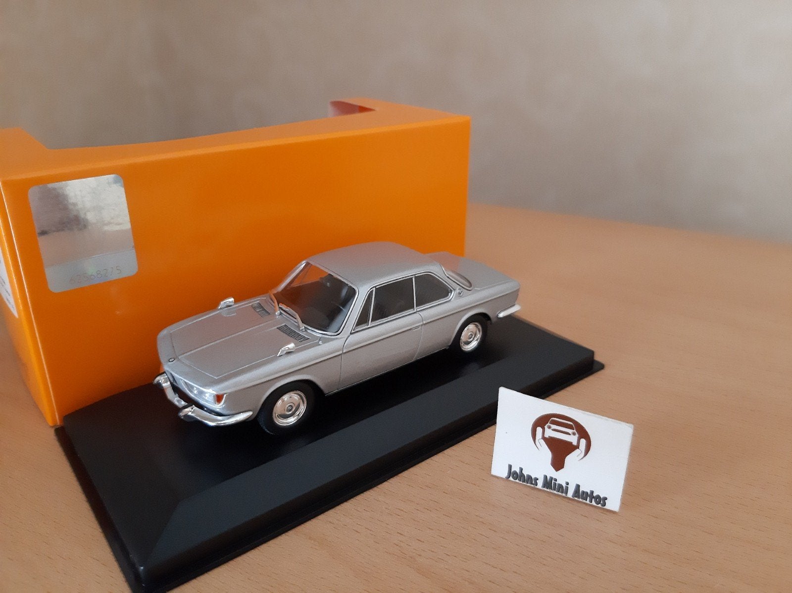 BMW 2000CS Coupe zilvermetallic 1967 van Maxichamps 1:43, Overige merken, Auto, Nieuw, Ophalen of Verzenden