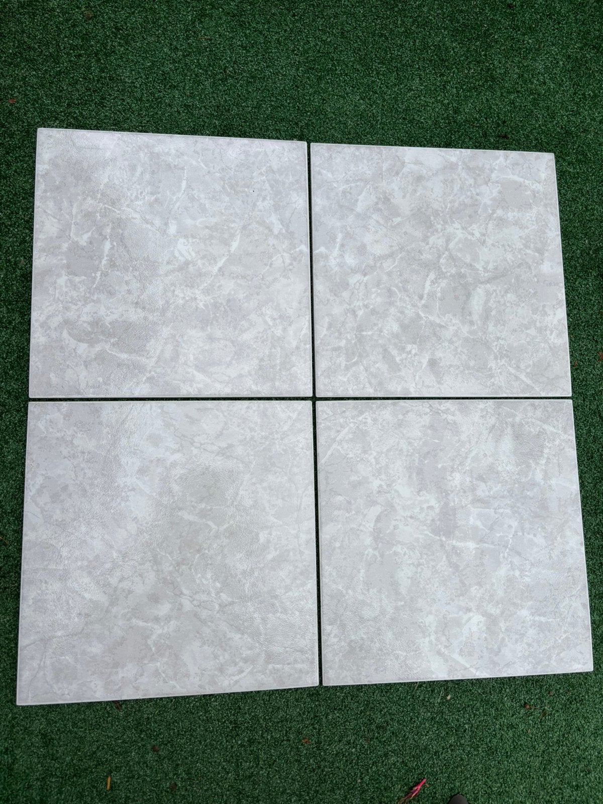 Keramische vloertegels 33x33 cm. 19m2, Ophalen, Keramiek, Nieuw, 20 tot 40 cm