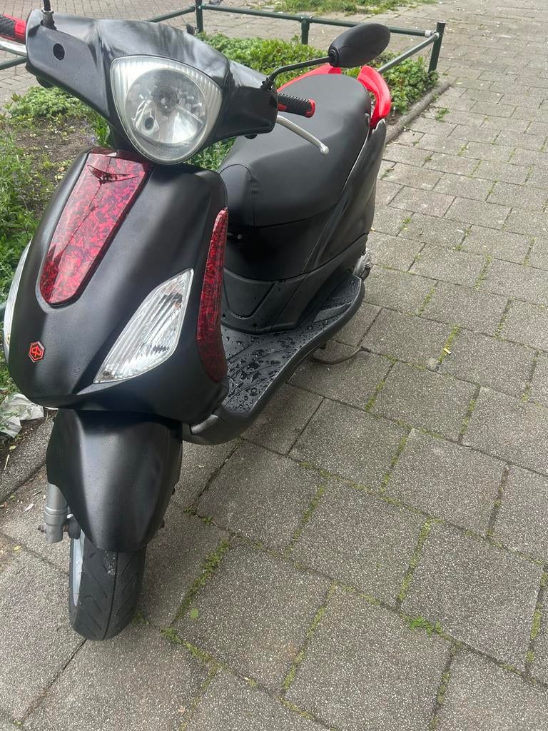Piaggio fly WAARDEPEILING, Ophalen, Zo goed als nieuw, Benzine, Fly