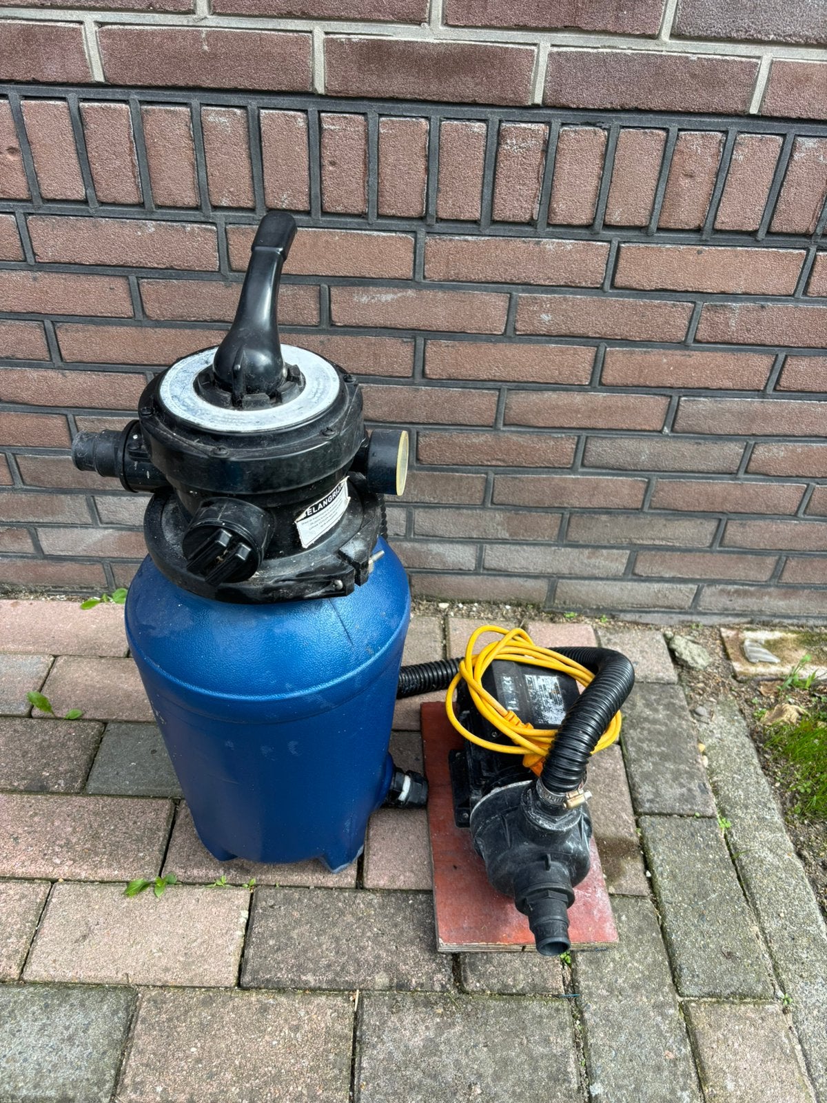 Zandfilter met pomp . 3,4 m3 per uur, Ophalen, Gebruikt, Filter