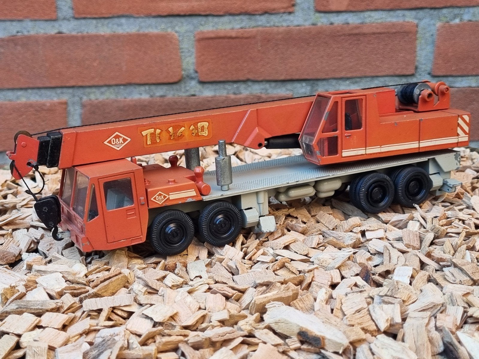NZG Modelle O&K TH 40 Kraanwagen - Made in W. Germany, Ophalen of Verzenden, Gebruikt, Hijskraan, Tractor of Landbouw, Overige merken